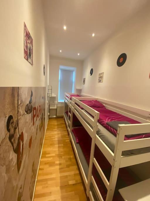 Cozy Appartm With + Airport/City Center Connection Apartment Viena Exterior foto